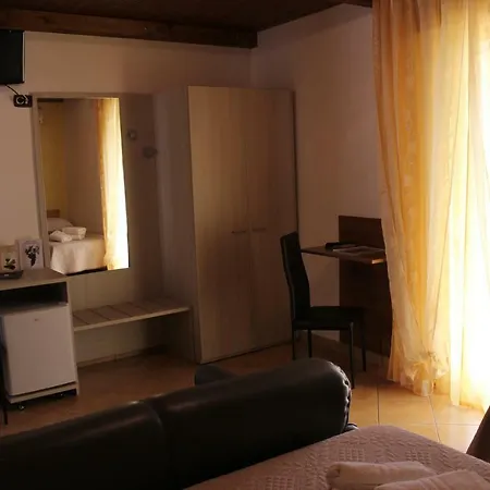 Frühstückspension La Vigna 4*