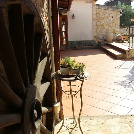 La Vigna Frühstückspension 4*